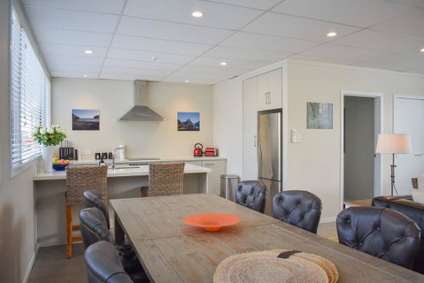 2 Bedroom Loft Style Apartment In Ponsonby - Accommodation New Zealand 1