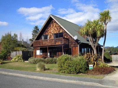 23 Caverhill Close