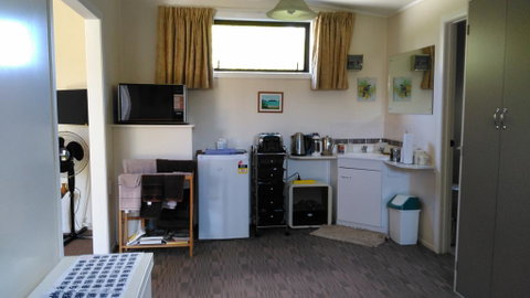 2B Truffle Cottage - Accommodation New Zealand 1