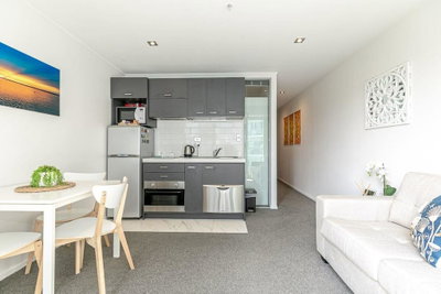 2BR Apartment W/ Balcony, Gym And Parking Access!