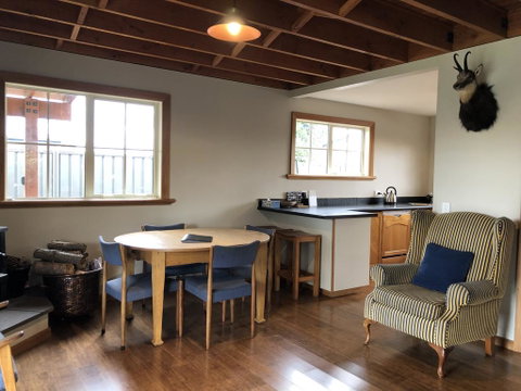 4 Season Retreat - Accommodation New Zealand 2