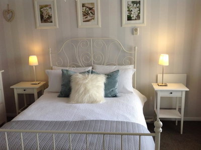 66 Chaucer Bed And Breakfast