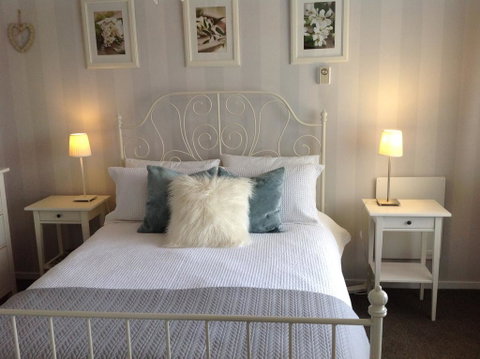 66 Chaucer Bed And Breakfast - Accommodation New Zealand 0