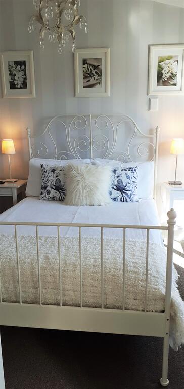66 Chaucer Bed And Breakfast - Accommodation New Zealand 3