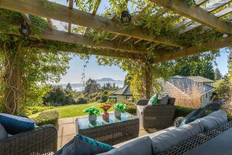 Acacia Heights Gardens - Accommodation New Zealand 0