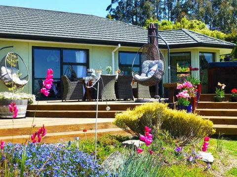 Acacia Heights Gardens - Accommodation New Zealand 1