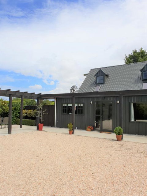Accommodation At Lakeside - Accommodation New Zealand 3