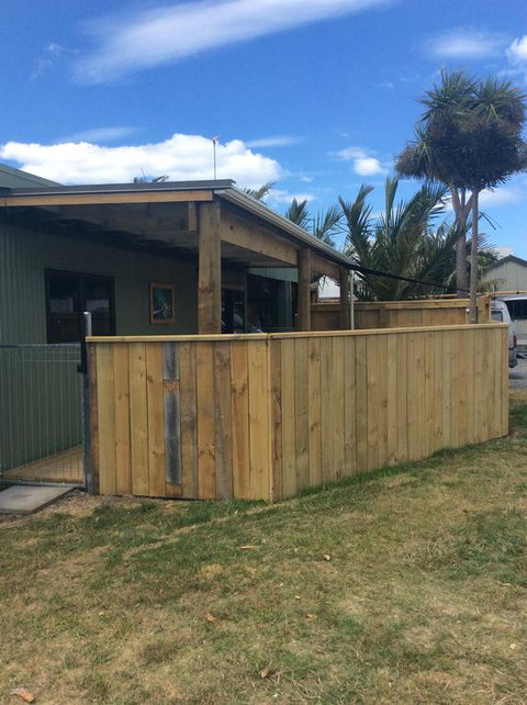 Airini Boat House - Accommodation New Zealand 0
