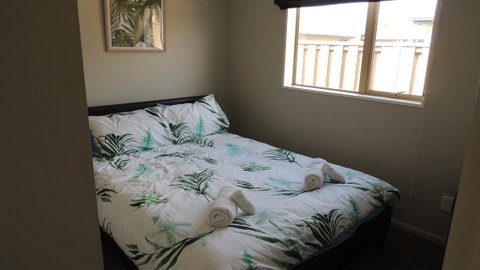 Airport, Motorway, Shopping Handy - Accommodation New Zealand 3