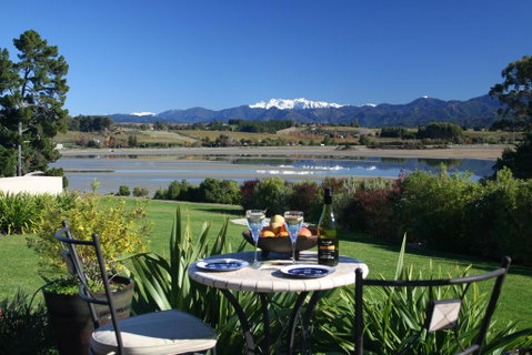 Almyra Waterfront Accommodation - Accommodation New Zealand 0