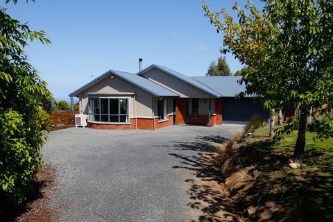 Alpaca Farmstay - Accommodation New Zealand 1