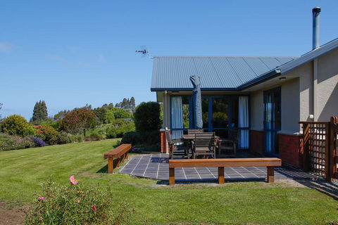 Alpaca Farmstay - Accommodation New Zealand 3