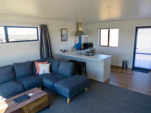 Alpine View Apartment 1 - Accommodation New Zealand 2