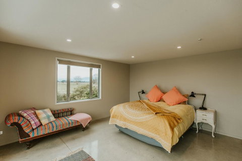 Appleby House & Rabbit Island Huts - Accommodation New Zealand 2