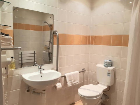 Aristotles North Shore - Accommodation New Zealand 1