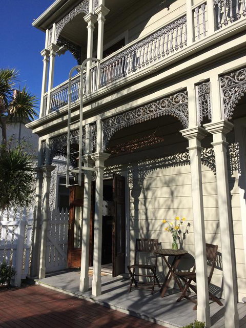 Artica Art & Accommodation - Accommodation New Zealand 3