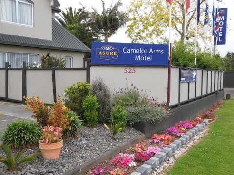 ASURE Camelot Arms Motor Lodge - Accommodation New Zealand 1