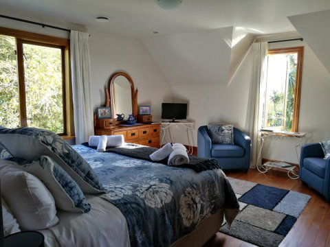 Awatuna Homestead - Accommodation New Zealand 3