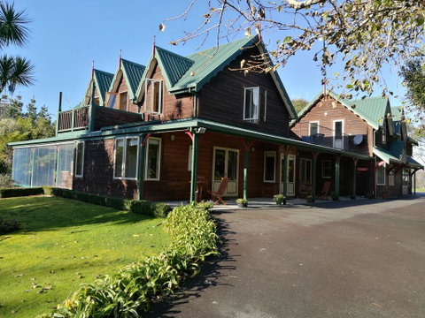 Awatuna Homestead - Accommodation New Zealand 0