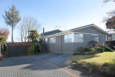 B&B@The Redwoods - Accommodation New Zealand 2
