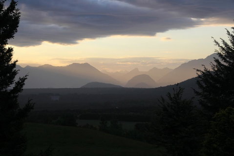 Barnyard Backpackers Te Anau - Accommodation New Zealand 0