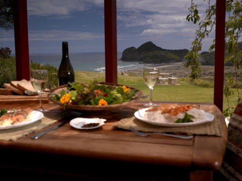 Bethells Beach Cottages - Accommodation New Zealand 1