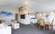 Birdsong - Omaha Holiday Home - thumb 3