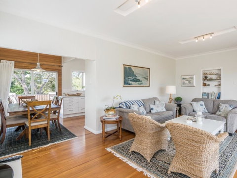 Blue Peter - Opua Holiday Home - Accommodation New Zealand 2
