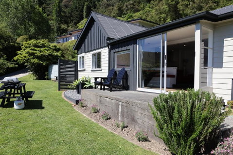 Bora Castle. - Accommodation New Zealand 2