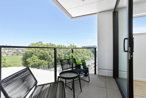 Brand New! Luxury Parkside Residence - Accommodation New Zealand 3