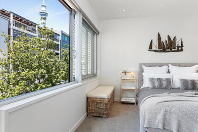 Bright And Spacious Viaduct Living W Free Carpark