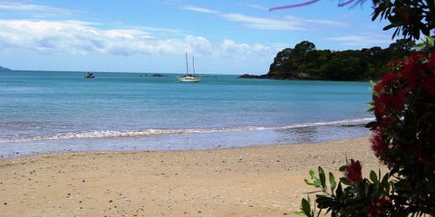 By The Bay Beachfront Apartments - Accommodation New Zealand 3
