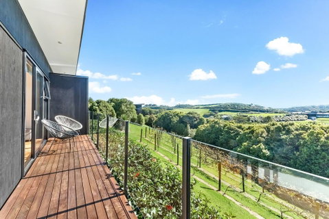 Cable Bay Views - Accommodation New Zealand 0