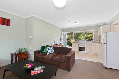 Camellia With WiFi - Paihia Unit - Accommodation New Zealand 2