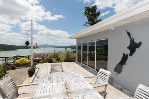 Captain's Quarters - Opua Holiday Home - Accommodation New Zealand 0
