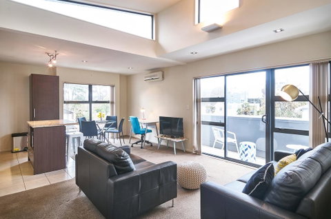 Carlton Penthouse - Christchurch Holiday Homes - Accommodation New Zealand 0