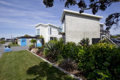 Carters By The Sea Beachside Apartments - Accommodation New Zealand 1