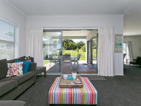 Casa Bella - Kinloch Holiday Home - Accommodation New Zealand 2