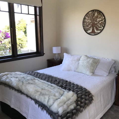 Casa Felina Apartment - Accommodation New Zealand 3