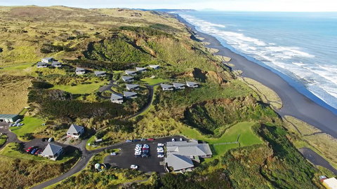 Castaways Resort - Accommodation New Zealand 0