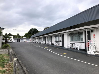Central Court Motel