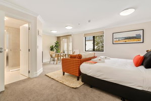 Central Luxury at 407 The Beacon Studio