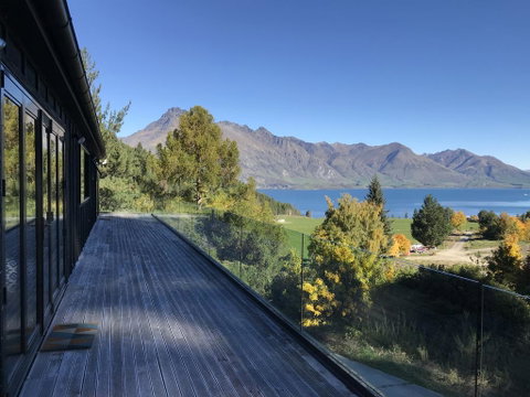 Closeburn LakeView House - Accommodation New Zealand 3
