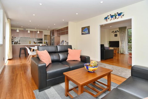 Clyde 106 - Christchurch Holiday Homes - Accommodation New Zealand 0