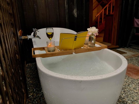 Colonial Charm At Quail Home Farm - Accommodation New Zealand 1