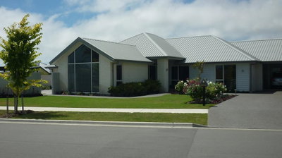 Courtenay B & B