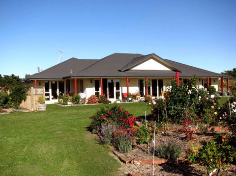 Cricklewood House Bed & Breakfast - Accommodation New Zealand 0