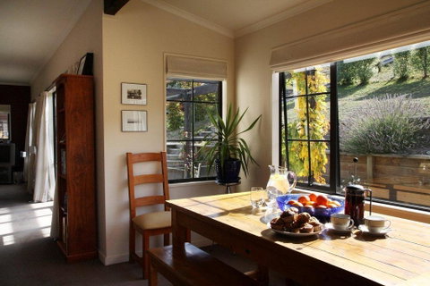 Criffel Peak View 3 Bedroom Cottage - Accommodation New Zealand 1