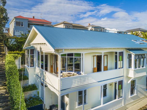 Devonport Harbour View - Accommodation New Zealand 1