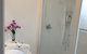 Dowding Hideaway Close To Garden And Hospitl - thumb 2